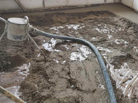 Suhopressovannaya-styazhka-pola-1